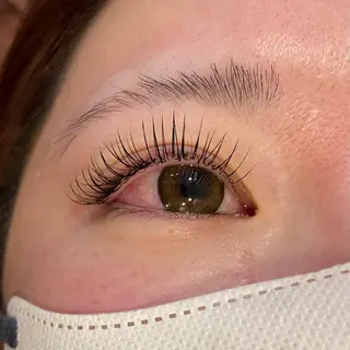 マツエク・マツパ まつ毛・まゆげ専門店 ☘️sakiのマツエク・マツパデザイン