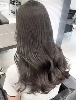 セミロング カラー 🔥髪質改善🔥 艶カラー/近澤✂︎のヘアスタイル