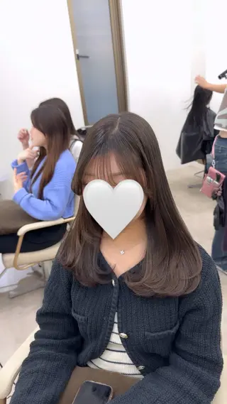 ミディアム 韓国風cut/ 縮毛矯正/正岡幹康のヘアスタイル