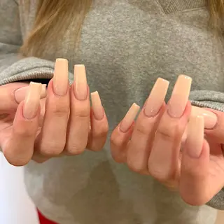 ネイル トランスモード！所属・杉野 茉里奈のネイルデザイン