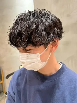ショート パーマ メンズ 波巻きスパイラルパー マ/シャドウパーマ駿のヘアスタイル
