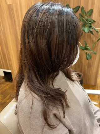 セミロング 村中 逸紀のヘアスタイル