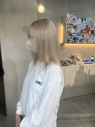 ミディアム カラー 前橋 姫奈のヘアスタイル