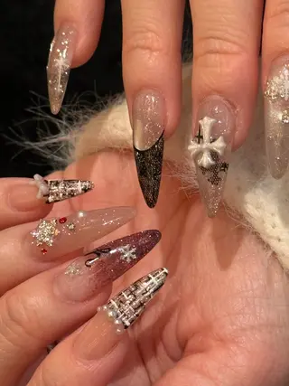 ネイル Eluna【新宿】所属・羽鳥 薫乃のネイルデザイン