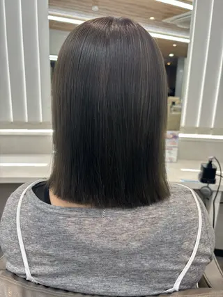 カラー A.BY.WHO マヤのヘアスタイル