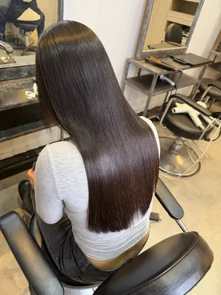 ロング 髪質改善・艶カラー HIROTOのヘアスタイル