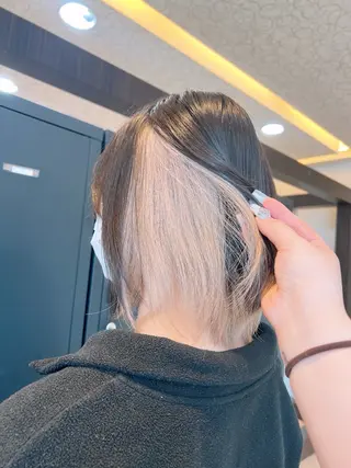 ミディアム 🥀赤み消し 透明感🥀ユイキのヘアスタイル