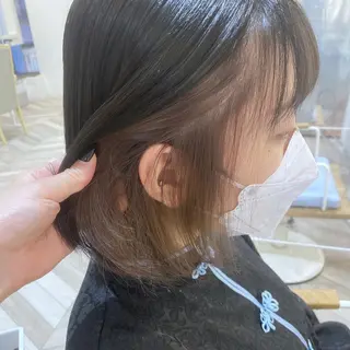 ショート カラー 小顔レイヤー/ ベージュ🤍Rieのヘアスタイル