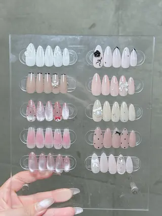 ネイル CHÉRI .のネイルデザイン