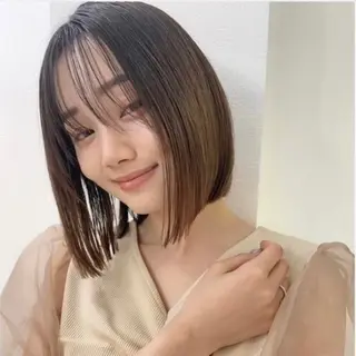 ショート カラー 縮毛矯正・似合わせ タナカ レイヤのヘアスタイル