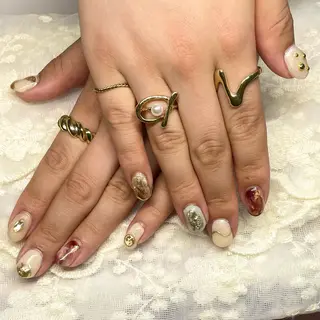 ネイル 藤島 咲良のネイルデザイン