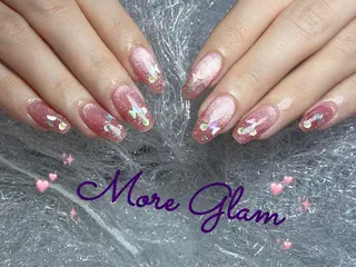 ネイル MoreGlam Nailsのネイルデザイン