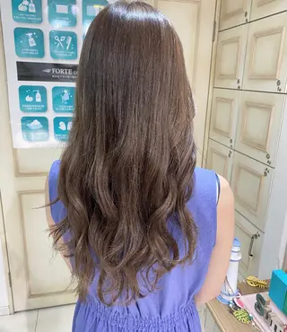 ロング カラー ヘアアレンジ 透明感カラー 古山 結季🌙🖤のヘアスタイル