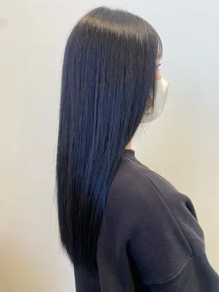 ロング カラー 三田 一希のヘアスタイル