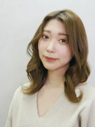 セミロング カラー 大人レイヤー& 透明感カラー💄のヘアスタイル