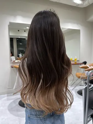 ミディアム カラー ご予約 宜しくお願いします！のヘアスタイル