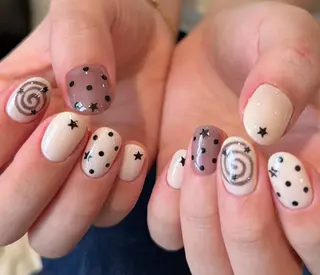 ネイル Pure&Rich Nailのネイルデザイン