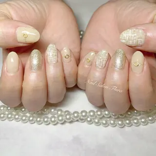 ネイル NailSalon Fluraのネイルデザイン