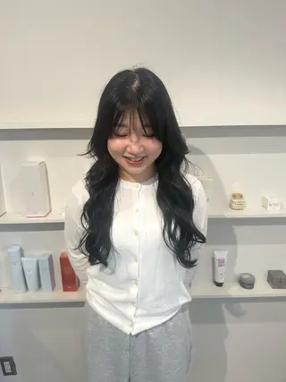 ロング カラー ブリーチモデル yumekaのヘアスタイル