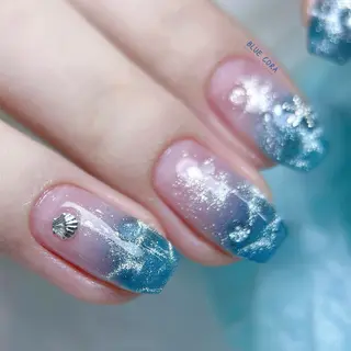 ネイル BLUE CORAのネイルデザイン