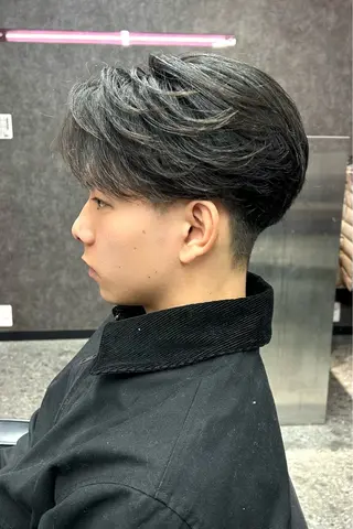 ショート カラー メンズ メンズスタイリスト 前田雄輝のヘアスタイル