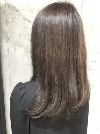 カラー 日野 めぐみのヘアスタイル