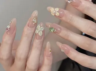 ネイル 🍑 momo_nailのネイルデザイン
