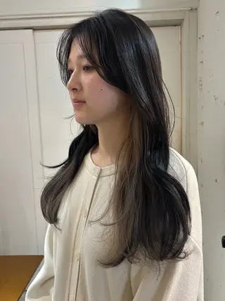 ロング YUKI 🌕 «ダブルカラー»のヘアスタイル