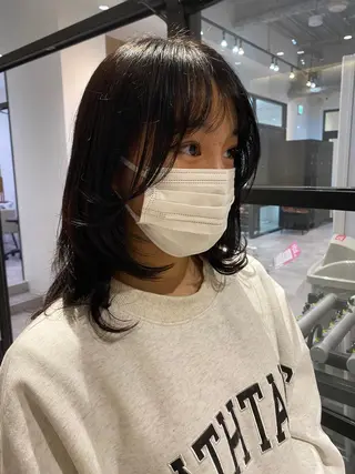 セミロング カラー 大人かわいい×艶髪 🤍塩川のヘアスタイル