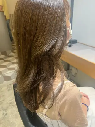 セミロング カラー Kana 🍋 ハイトーン【高円寺】のヘアスタイル
