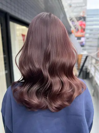 ロング カラー 顔まわりの神様✨ 透明感カラー藤嶋秀幸のヘアスタイル