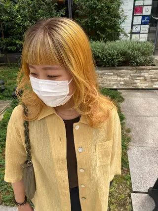 セミロング デザインカラー/ボブ ブリーチカラー/ユリのヘアスタイル