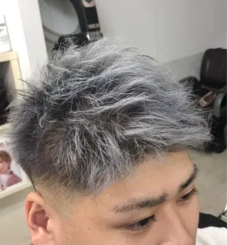 カラー メンズ ダブルスキルエクステ /羽エクステ白石宇由のヘアスタイル