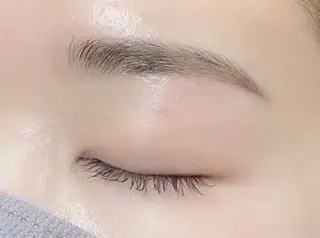 アイブロウ アイブロウ M_の眉毛・アイブロウイメージ