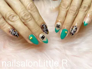 セミロング Nailsalon Little Rのネイルデザイン