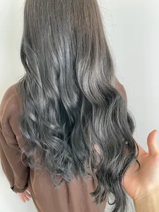 ロング カラー ☕️ベージュカラー 内藤光哉☕️のヘアスタイル