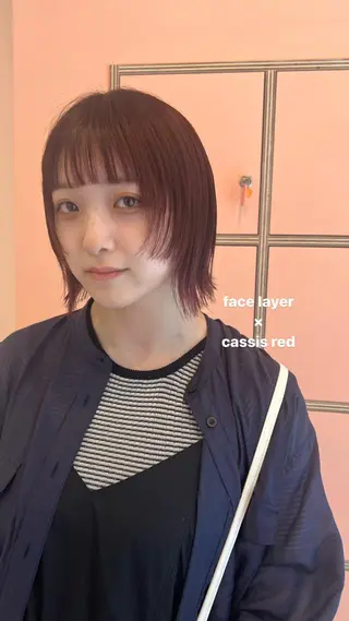 ミディアム 目黒 彩花のヘアスタイル
