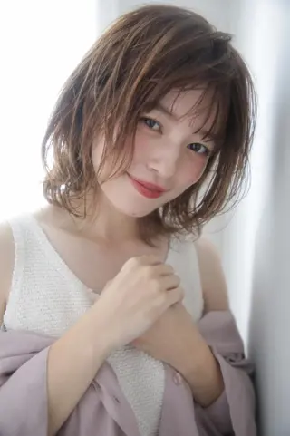 ミディアム カラー レイヤーカット✂️ 横浜No1♡下鳥翔子のヘアスタイル
