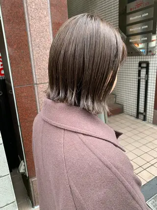 ミディアム カラー ヘアアレンジ 🫧透明感カラー/ ボブ/小笠原汐海🪽のヘアスタイル