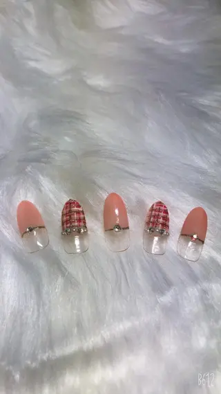 ネイル MoonNail ユリ🌸のネイルデザイン