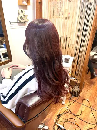 ロング カラー ヘアアレンジ 中津川 愛恵のヘアスタイル