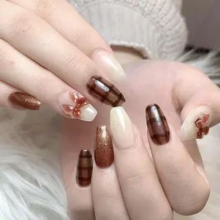 ネイル ヒユ ヒヨリのネイルデザイン