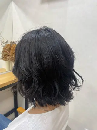 ショート カラー HIYORI🧁 登戸のヘアスタイル