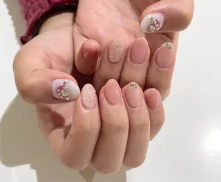 ネイル 舞田 苑香のネイルデザイン