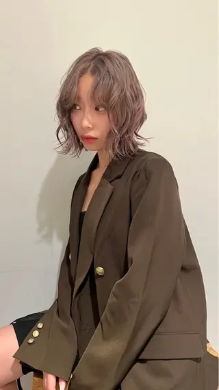 ミディアム カラー パーマ ハッシュレイヤー ༊*·˚ リナのヘアスタイル