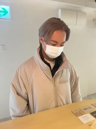 カラー メンズ io濱川 遥のヘアスタイル