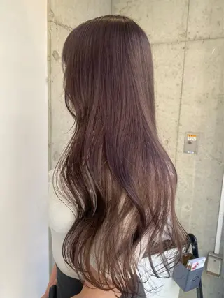 ロング カラー ベージュカラー🐑 レイヤー🤎塚原優芽のヘアスタイル