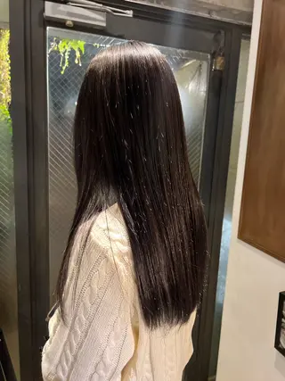 ロング パーマ×透明感カラー MIOのヘアスタイル
