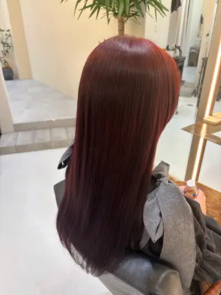 ロング カラー 丸山 比奈のヘアスタイル