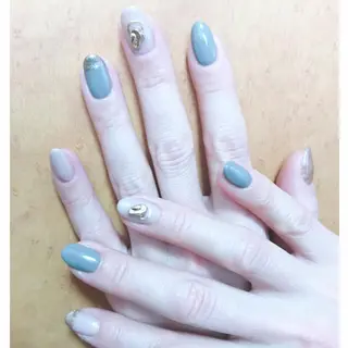 ネイル 芦辺 香奈のネイルデザイン